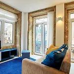Almar Apartment *
