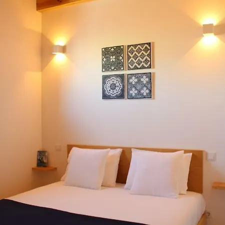 Almar Apartment