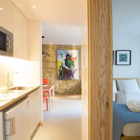 Almar Apartment *